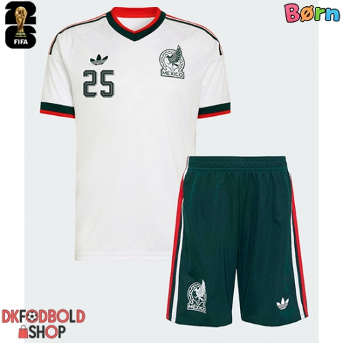 Mexico Roberto Alvarado #25 Udebanesæt Børn VM 2026 Kort ærmer (+ korte bukser)